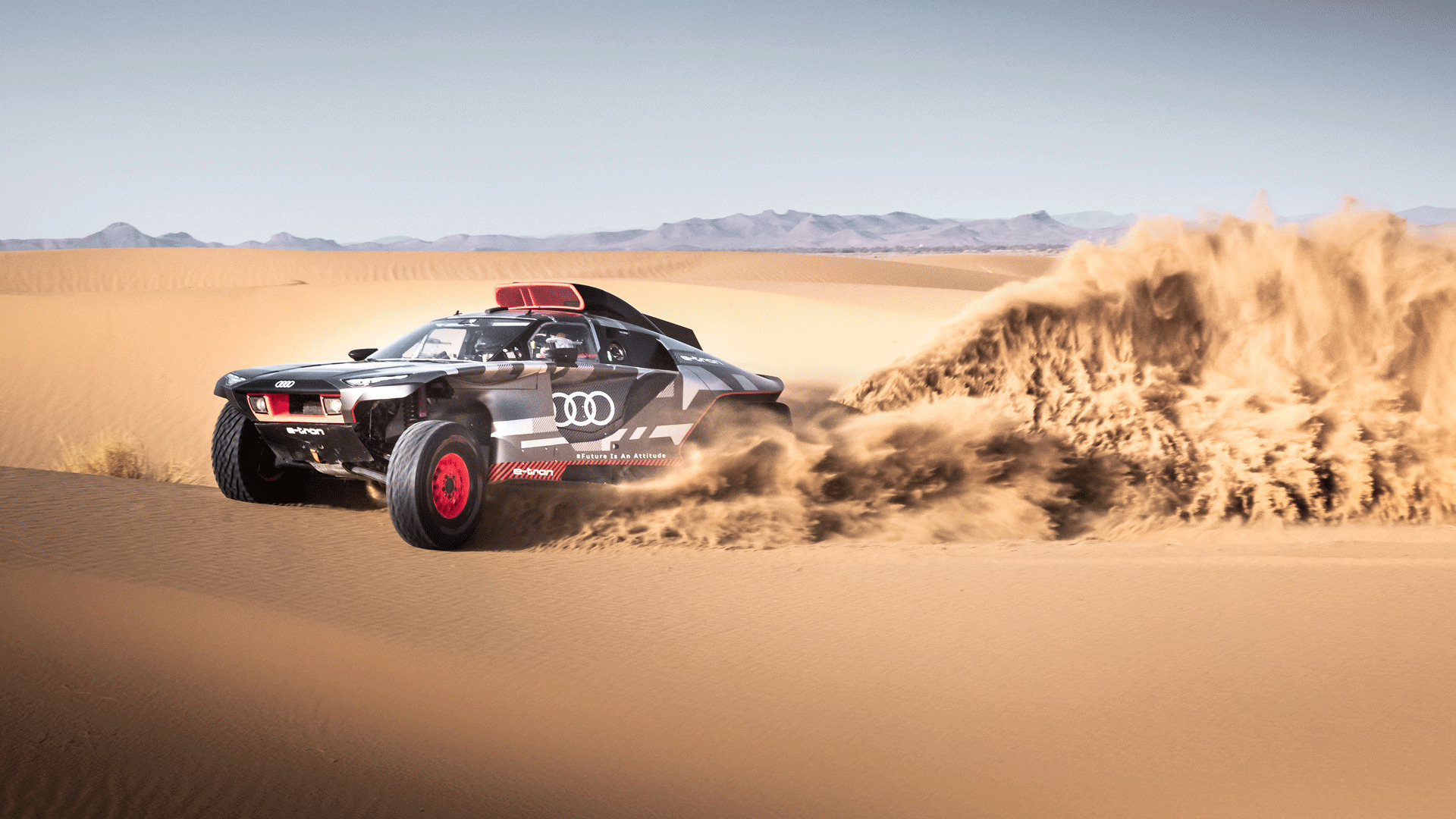 Verso Dakar | Audi RS Q e-tron alla prova